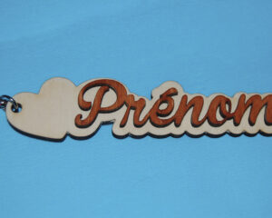 Porte-clés bois personnalisé avec un prénom